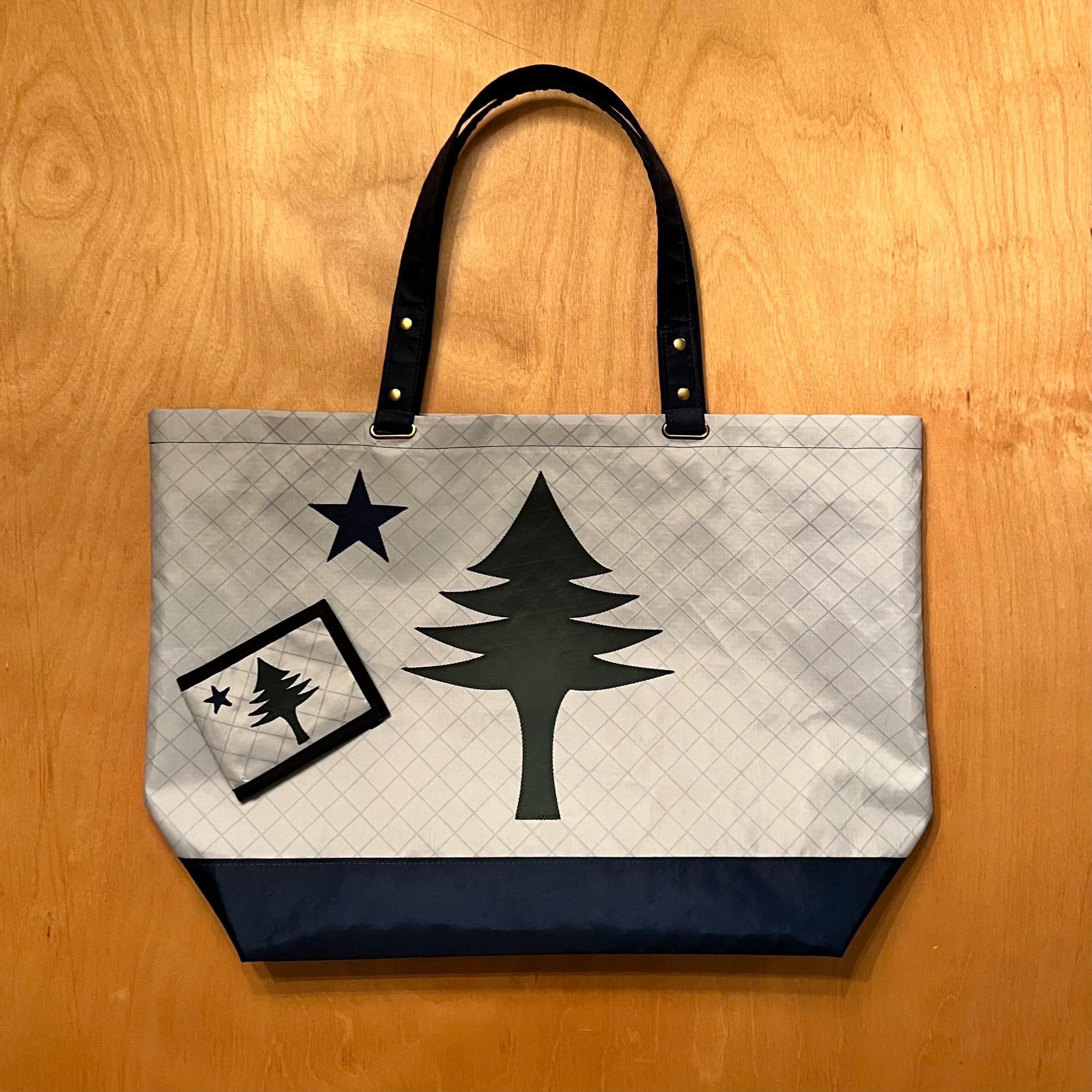 Flowfold x Original Maine Flag Collaboration